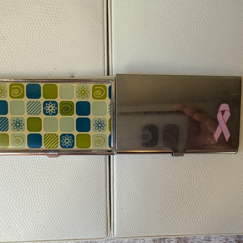 2 Colorful Card Holders
